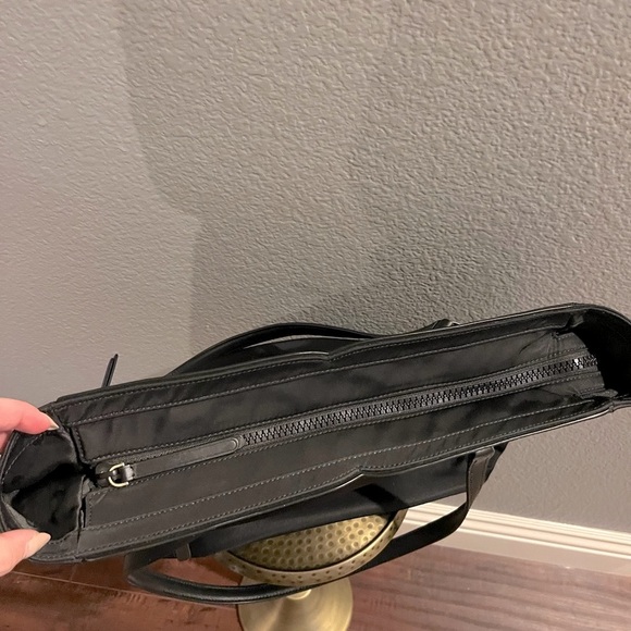 NWOT- Kate Spade Tote Bag - Picture 8 of 13